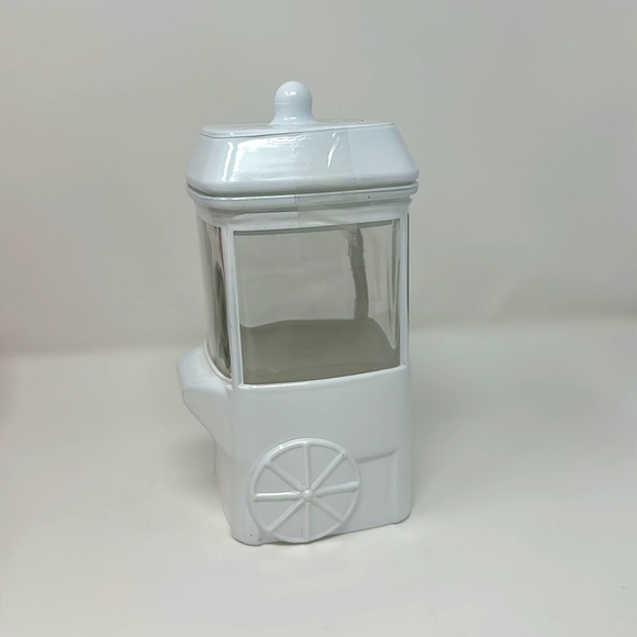 NWT Target Bullseye Playground White Popcorn Cart Jar *Valentine's Day 2023* - Picture 2 of 3